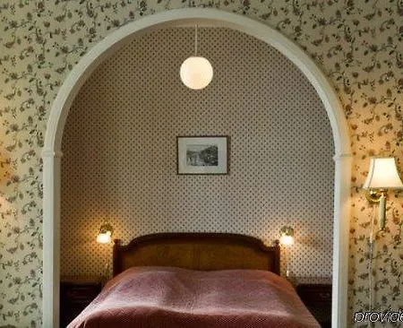 Hotell Kviknes 4*