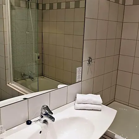Kviknes Hotell 4*