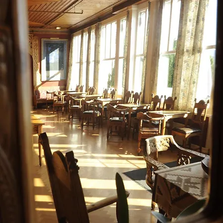 Kviknes Отель Балестранд