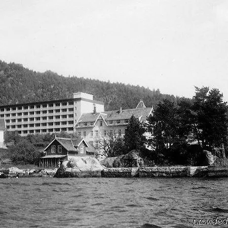 Kviknes Отель Балестранд