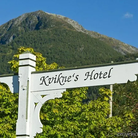 Kviknes Hotell 4*
