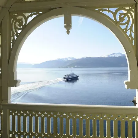 Otel Kviknes Balestrand