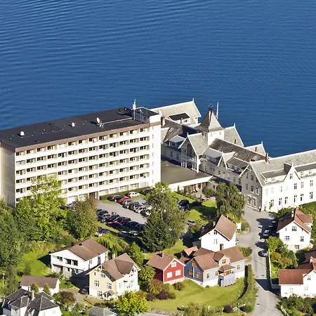 Kviknes 4* Балестранд