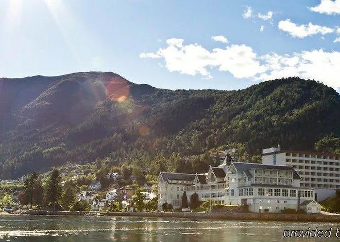 Kviknes 4*